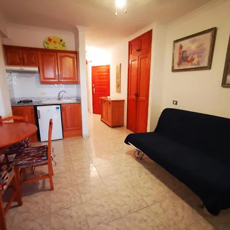 Apartmán Los Cristianos Primavera Apartament *