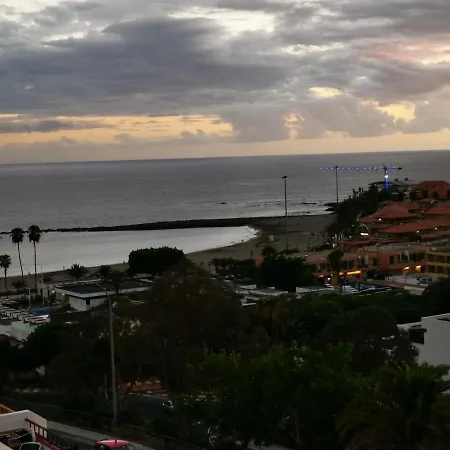 Los Cristianos Primavera Apartament * ロスクリスティアーノス